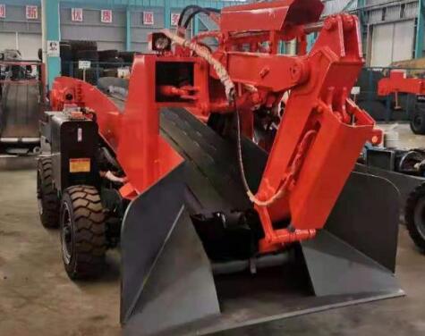 矿用扒渣机在矿井工作时，要注意哪些事项呢？